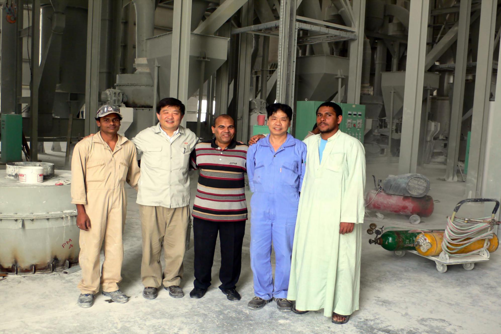 Visita de clientes de Cronus en India